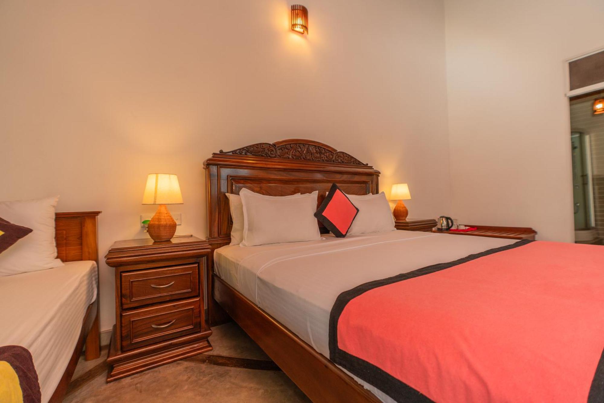The Calm Of8 Hotel Unawatuna Buitenkant foto