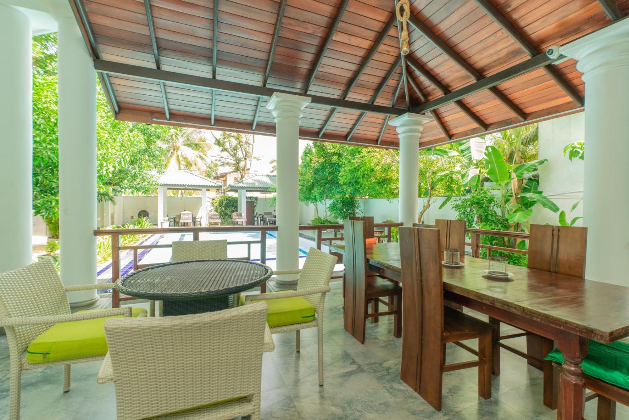 The Calm Of8 Hotel Unawatuna Buitenkant foto